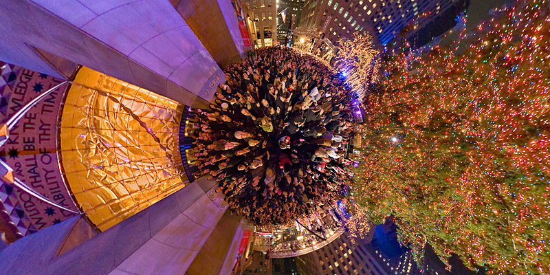 New York kicks off festive season with lighting of tree